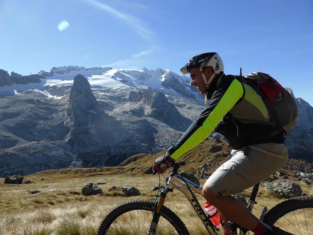Rifugio Fedaia Malga Ciapela